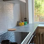 Apartment Cozy & Bright With Park Nearby - Free Parking, Riga, Up To 5 Guests Riga